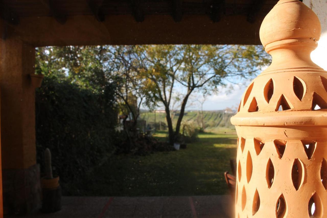 Casa Rural La Coscoja เมรีดา ภายนอก รูปภาพ